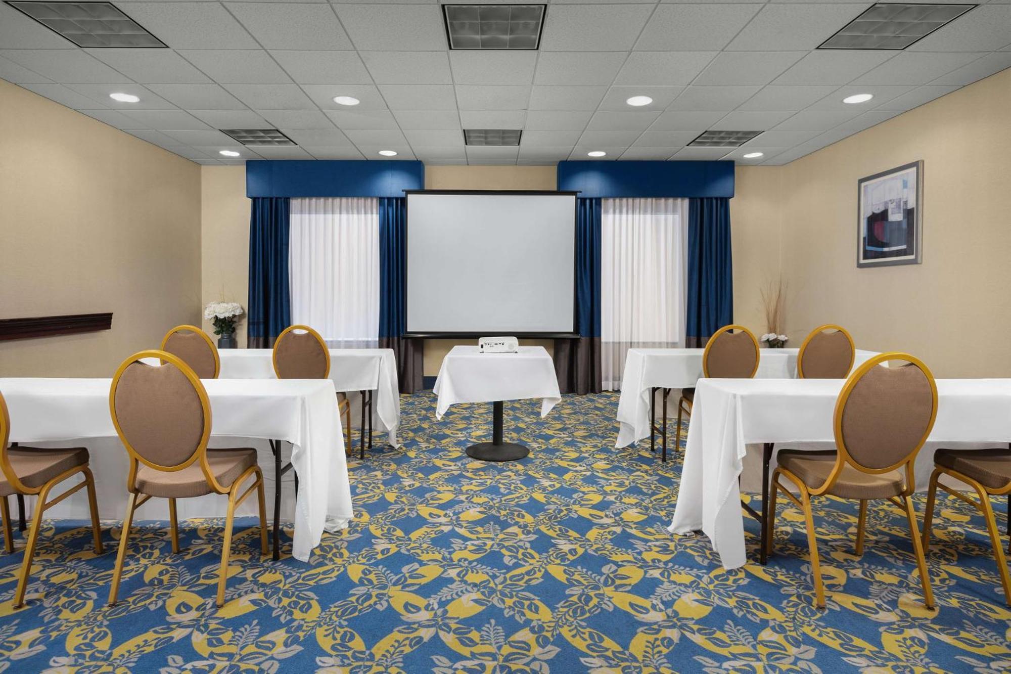Hampton Inn Syracuse Clay Liverpool Ngoại thất bức ảnh