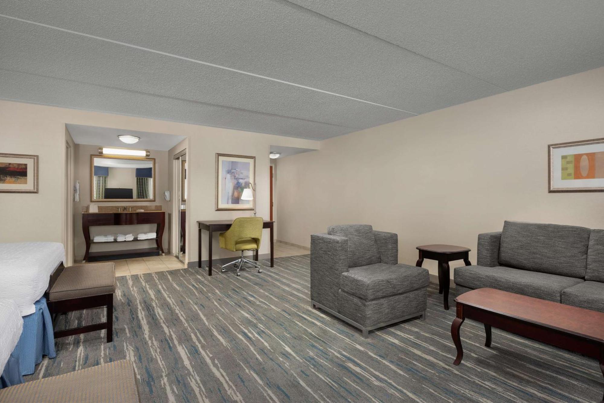 Hampton Inn Syracuse Clay Liverpool Ngoại thất bức ảnh